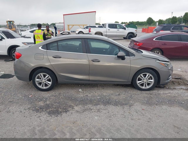 Aukcja sprzedaży 2017 Chevrolet Cruze Lt Auto, vin: 1G1BE5SM0H7148586, numer aukcji: 45027827