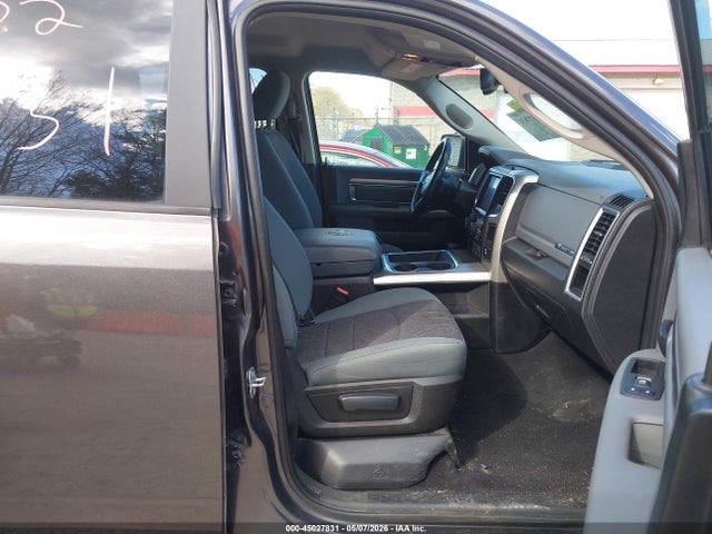 Продаж на аукціоні авто 2018 Ram 1500 Big Horn  4x4 5'7 Box, vin: 1C6RR7LG2JS253705, номер лоту: 45027831