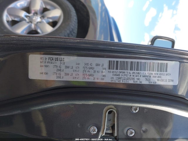 Продаж на аукціоні авто 2018 Ram 1500 Big Horn  4x4 5'7 Box, vin: 1C6RR7LG2JS253705, номер лоту: 45027831
