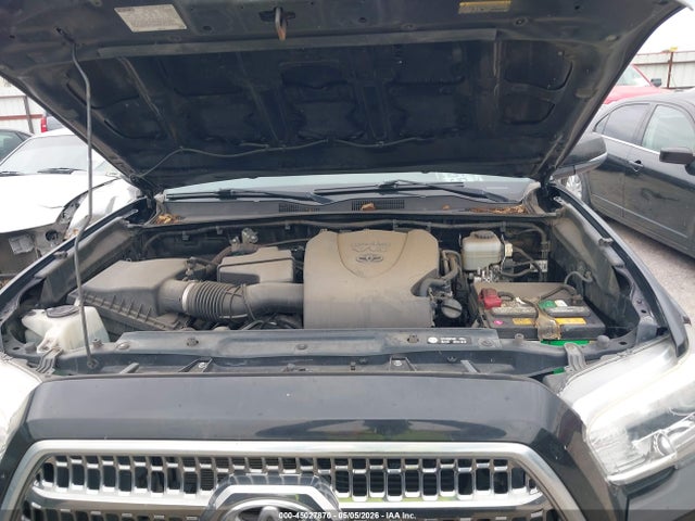 2017 Toyota Tacoma Trd Off Road მანქანა იყიდება აუქციონზე, vin: 5TFCZ5AN5HX068596, აუქციონის ნომერი: 45027870