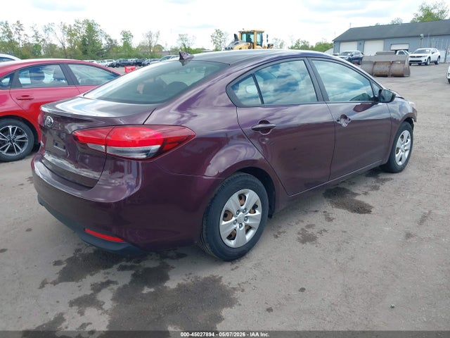Aukcja sprzedaży 2018 Kia Forte Lx, vin: 3KPFK4A70JE220805, numer aukcji: 45027894