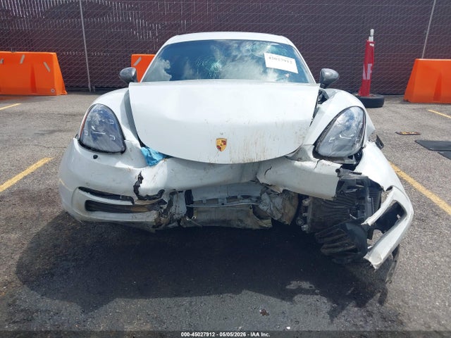 Porsche 718 Cayman T 2022 WP0AA2A80NS255292 Image 12