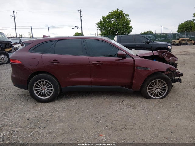 Jaguar F-PACE 35T 2017 SADCS2BV7HA061948 Image 12