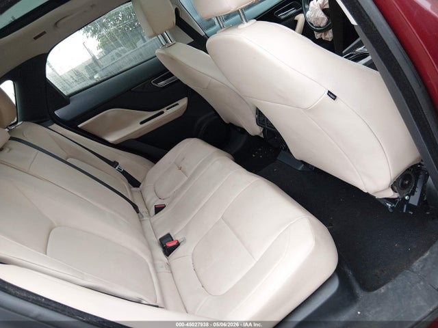 Jaguar F-PACE 35T 2017 SADCS2BV7HA061948 Image 8