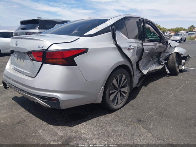 1N4BL4DV7LN318501 Nissan Altima Sv Fwd
