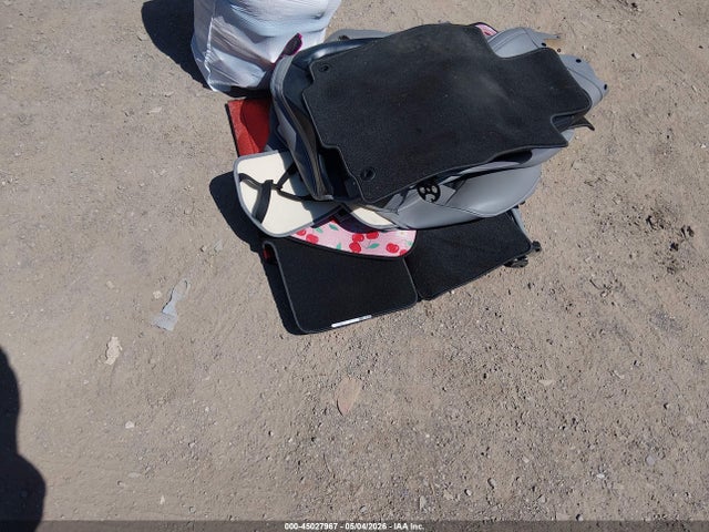 45027967 :رقم المزاد ، 2HKRM4H51FH642242 vin ، 2015 Honda Cr-v Ex مزاد بيع