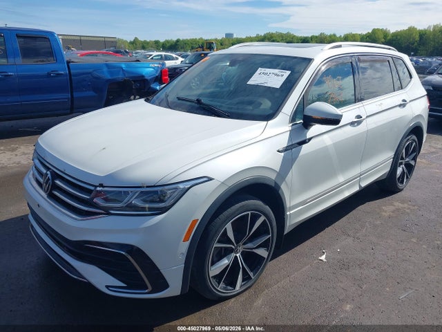 Продажа на аукционе авто 2022 Volkswagen Tiguan 2.0t Sel R-line, vin: 3VV4B7AX9NM085183, номер лота: 45027969