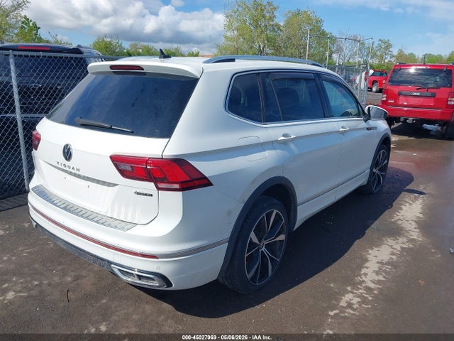 Продажа на аукционе авто 2022 Volkswagen Tiguan 2.0t Sel R-line, vin: 3VV4B7AX9NM085183, номер лота: 45027969