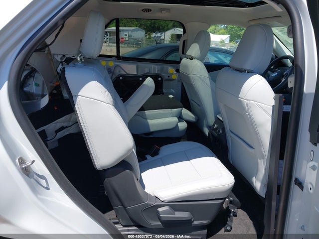 Ford Explorer Platinum 2025 1FMWK8HC4SGC67374 Image 8