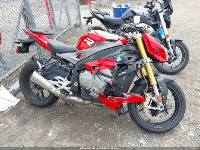 BMW S 1000 R 2016 WB10D1207GZ696530 Image 12