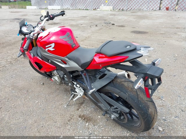 BMW S 1000 R 2016 WB10D1207GZ696530 Image 3