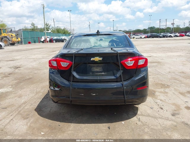 45028013 :رقم المزاد ، 1G1BJ5SM8K7100031 vin ، 2019 Chevrolet Cruze Diesel مزاد بيع