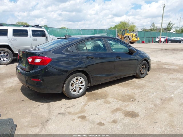 45028013 :رقم المزاد ، 1G1BJ5SM8K7100031 vin ، 2019 Chevrolet Cruze Diesel مزاد بيع