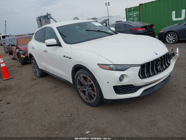 Продажа на аукционе авто 2017 Maserati Levante, vin: ZN661XUA6HX226922, номер лота: 45028014