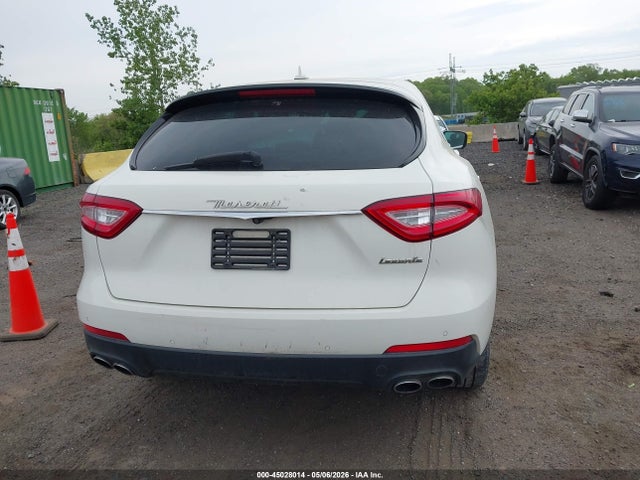 Продажа на аукционе авто 2017 Maserati Levante, vin: ZN661XUA6HX226922, номер лота: 45028014