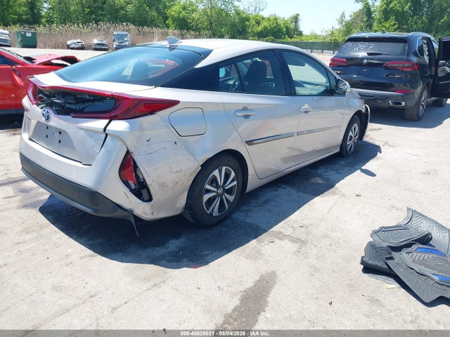 Продаж на аукціоні авто 2018 Toyota Prius Prime Plus, vin: JTDKARFP2J3082778, номер лоту: 45028021
