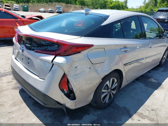 Продаж на аукціоні авто 2018 Toyota Prius Prime Plus, vin: JTDKARFP2J3082778, номер лоту: 45028021