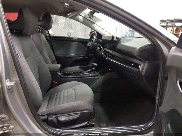 45028029 :رقم المزاد ، 3KPFU4DE0SE085685 vin ، 2025 Kia K4 Ex مزاد بيع
