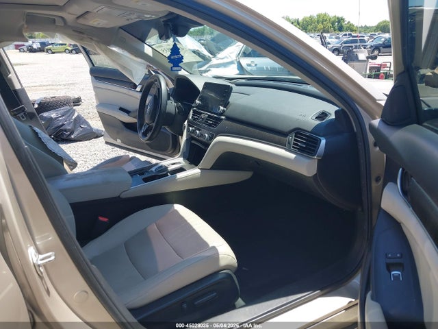 2019 Honda Accord Hybrid Touring მანქანა იყიდება აუქციონზე, vin: 1HGCV3F99KA014189, აუქციონის ნომერი: 45028035
