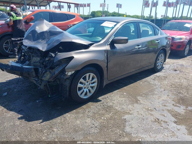 Продажа на аукционе авто 2015 Nissan Altima 2.5 S, vin: 1N4AL3AP6FN889025, номер лота: 45028043