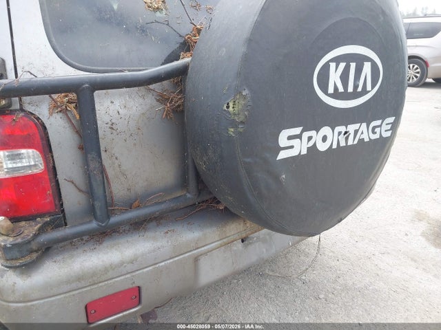 Продажа на аукционе авто 2001 Kia Sportage Ex/limited, vin: KNDJA723215039324, номер лота: 45028059