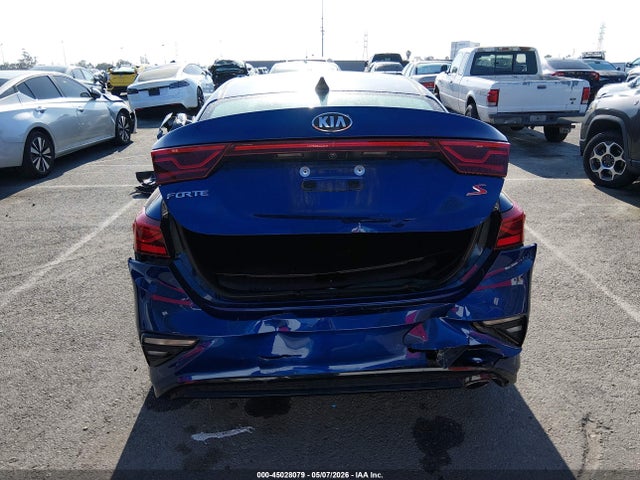 2019 Kia Forte S მანქანა იყიდება აუქციონზე, vin: 3KPF34AD6KE022105, აუქციონის ნომერი: 45028079