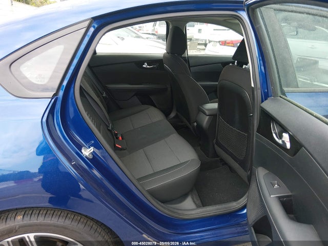 2019 Kia Forte S მანქანა იყიდება აუქციონზე, vin: 3KPF34AD6KE022105, აუქციონის ნომერი: 45028079