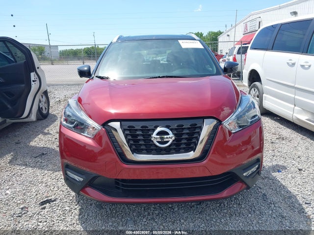 45028097 :رقم المزاد ، 3N1CP5CU1KL507535 vin ، 2019 Nissan Kicks Sr مزاد بيع