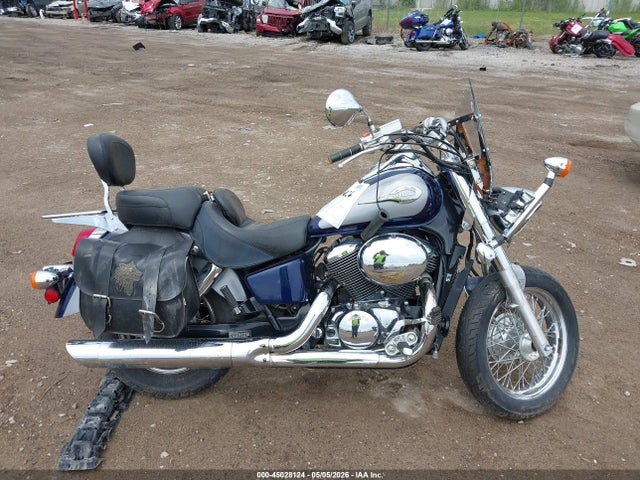 45028124 :رقم المزاد ، JH2RC44631K502471 vin ، 2001 Honda Vt750 Cd2 مزاد بيع