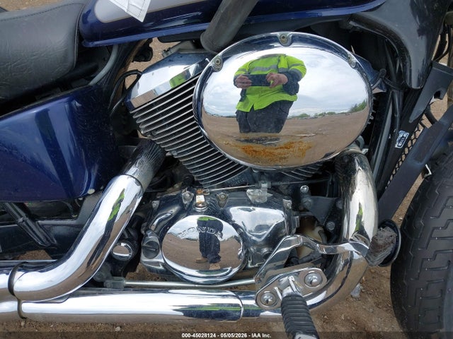 45028124 :رقم المزاد ، JH2RC44631K502471 vin ، 2001 Honda Vt750 Cd2 مزاد بيع