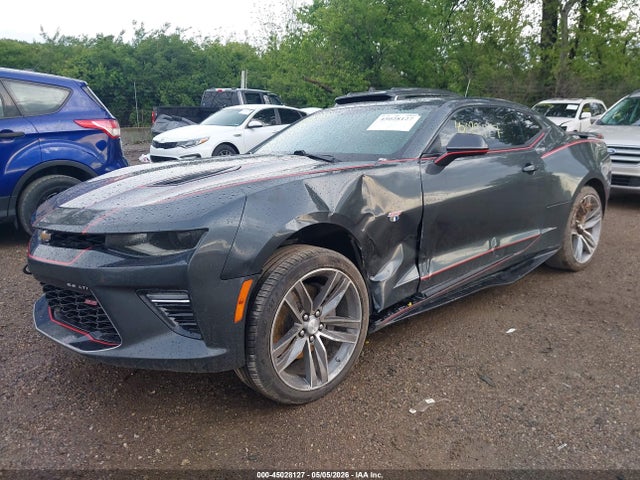 45028127 :رقم المزاد ، 1G1FF1R76G0140636 vin ، 2016 Chevrolet Camaro 1ss مزاد بيع