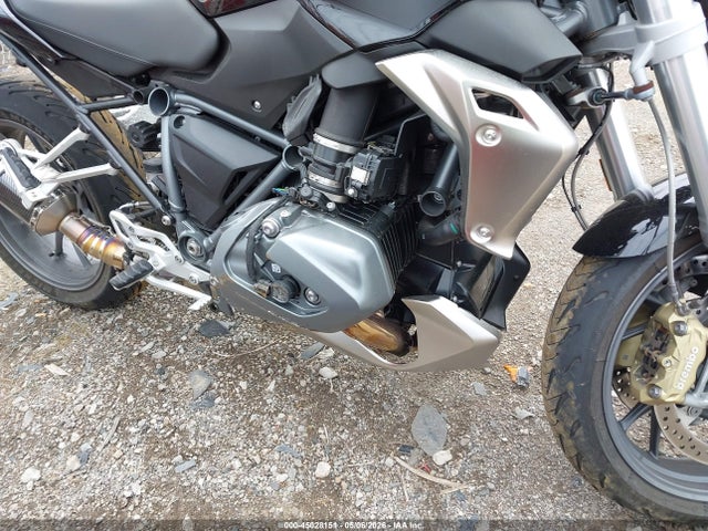 BMW R 1250 R 2024 WB10M7305R6J08565 Image 8