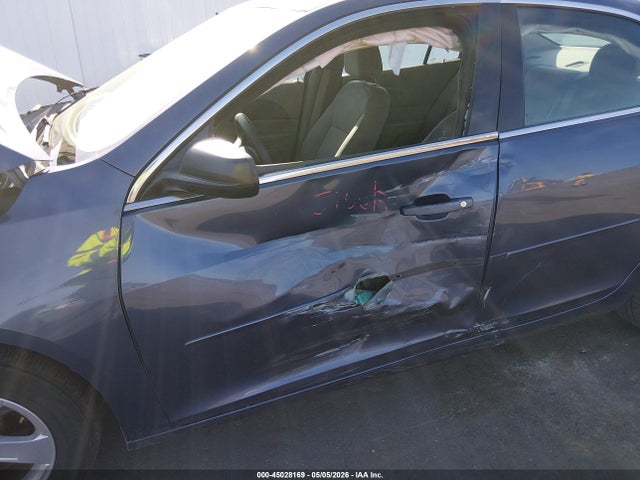 Продажа на аукционе авто 2014 Chevrolet Malibu 1ls, vin: 1G11B5SL4EF107181, номер лота: 45028169