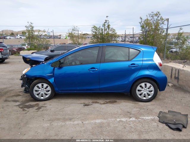 2014 Toyota Prius C Two მანქანა იყიდება აუქციონზე, vin: JTDKDTB37E1559813, აუქციონის ნომერი: 45028172