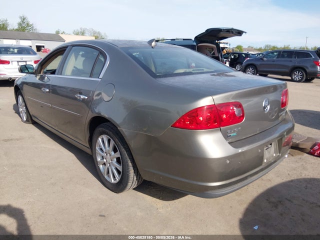 45028180 :رقم المزاد ، 1G4HC5EM0AU112581 vin ، 2010 Buick Lucerne Cxl مزاد بيع