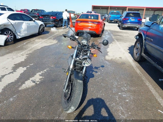 45028205 :رقم المزاد ، MLHNC5351J5100479 vin ، 2018 Honda Cmx300 A مزاد بيع