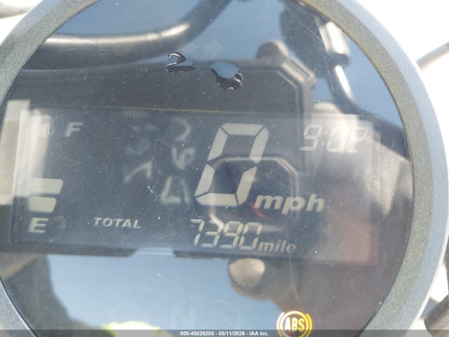 45028205 :رقم المزاد ، MLHNC5351J5100479 vin ، 2018 Honda Cmx300 A مزاد بيع