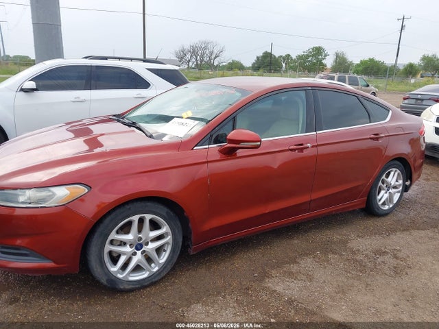 45028213 :رقم المزاد ، 3FA6P0H79ER141749 vin ، 2014 Ford Fusion Se مزاد بيع