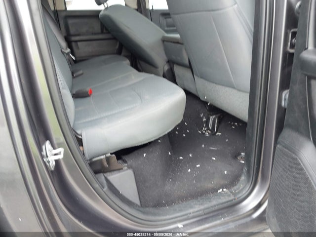 Продаж на аукціоні авто 2017 Ram 1500 Express  4x4 6'4 Box, vin: 1C6RR7FG3HS732592, номер лоту: 45028214