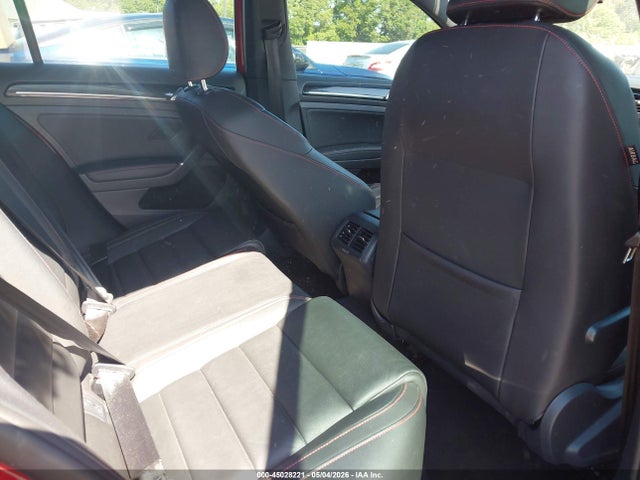 45028221 :رقم المزاد ، 3VW4T7AU1FM001194 vin ، 2015 Volkswagen Golf Gti 2.0t Autobahn 4-door مزاد بيع