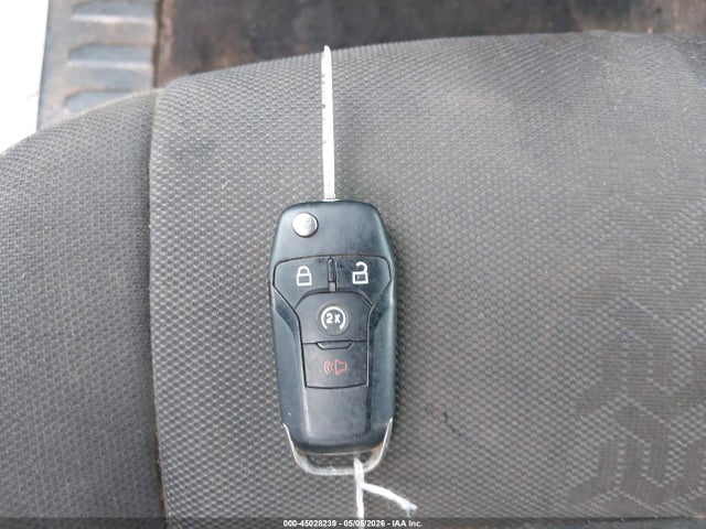 1FTFX1E47KKD64687 Ford F-150 Xlt