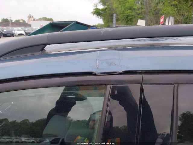 Продажа на аукционе авто 2018 Ford Escape Se, vin: 1FMCU9GD7JUB42740, номер лота: 45028247