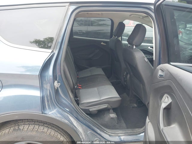 Продажа на аукционе авто 2018 Ford Escape Se, vin: 1FMCU9GD7JUB42740, номер лота: 45028247