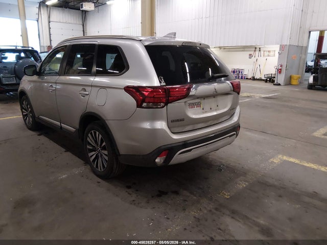 Продаж на аукціоні авто 2019 Mitsubishi Outlander Es, vin: JA4AD2A37KZ012734, номер лоту: 45028257