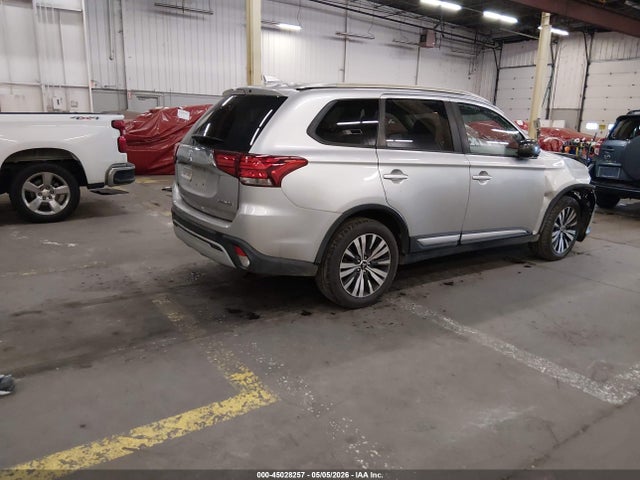 Продаж на аукціоні авто 2019 Mitsubishi Outlander Es, vin: JA4AD2A37KZ012734, номер лоту: 45028257