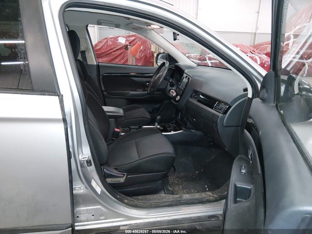 Продаж на аукціоні авто 2019 Mitsubishi Outlander Es, vin: JA4AD2A37KZ012734, номер лоту: 45028257
