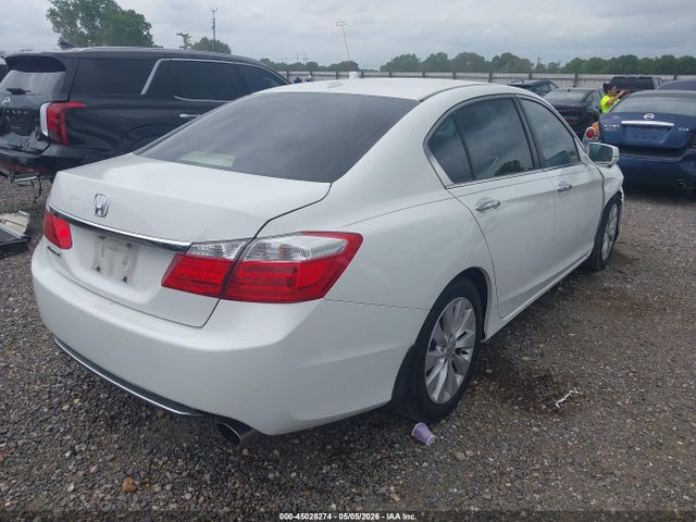 45028274 :رقم المزاد ، 1HGCR2F85FA125513 vin ، 2015 Honda Accord Ex-l مزاد بيع