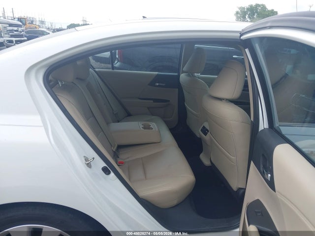 45028274 :رقم المزاد ، 1HGCR2F85FA125513 vin ، 2015 Honda Accord Ex-l مزاد بيع