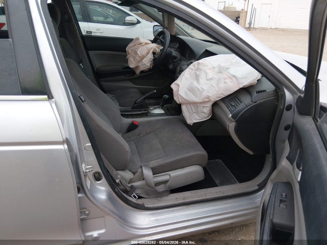 Продажа на аукционе авто 2011 Honda Accord 2.4 Lx, vin: 1HGCP2F31BA108647, номер лота: 45028282