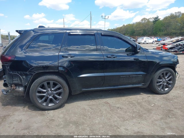 45028304 :رقم المزاد ، 1C4RJFCG5JC119498 vin ، 2018 Jeep Grand Cherokee High Altitude 4x4 مزاد بيع